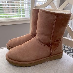 UGG Classic Short boot